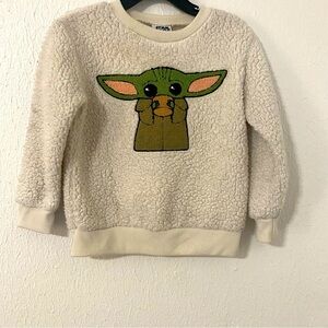 Disney Star Wars Baby Yoda Mandalorian Faux Fur Sweater Size 3T Cream Color